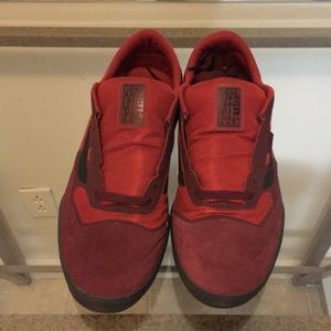 New Vans ave pro port royal/rosewood 11.5 with box